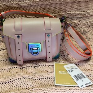 Multiple designer bags on a super sale!!!
